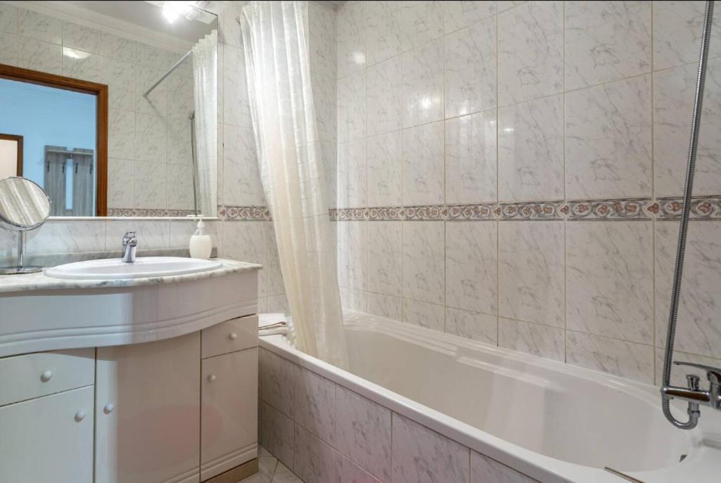 Blife Candya Private Rooms Фару Екстер'єр фото